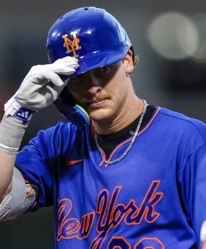 Mets Batflip tweet media