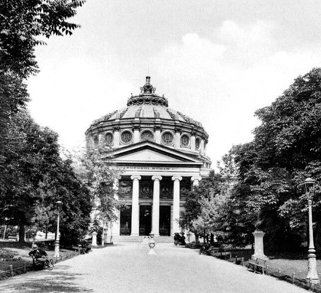 Waken Minds 𓂀 tweet media