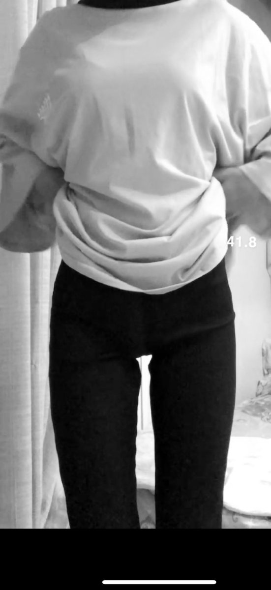 acids1ck's tweet photo. edtwt this is what b/p does to your body on the long run and now ITS so hard for me to lose weight normally no matter how much i restrict and i gained 15kg (30lb) even when i was b/p. don’t do it. i need help i just wanna go back to my lw. i hate mia. https://t.co/mn1B4668Fd