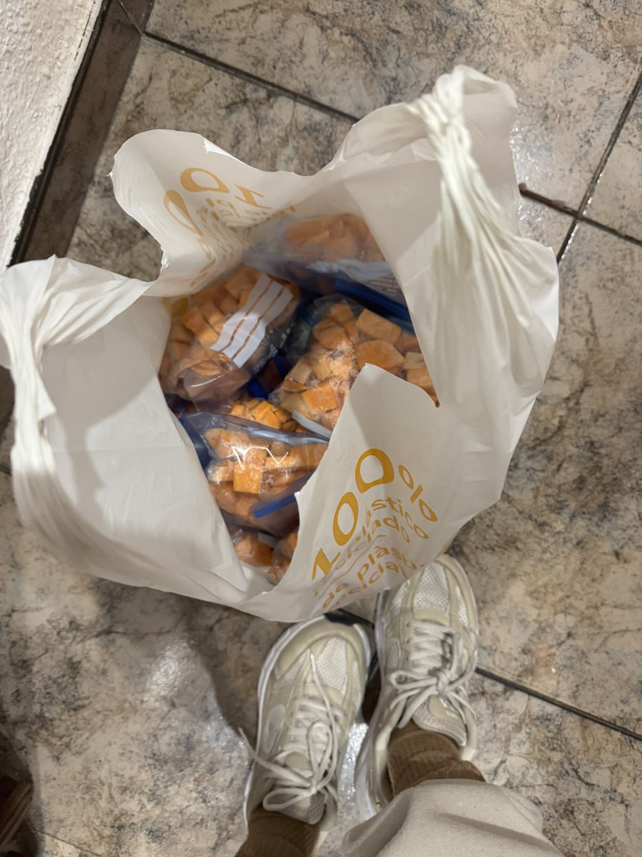 Goddess Estef tweet media