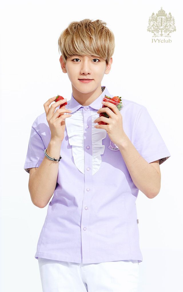baekhyun sport club tweet media