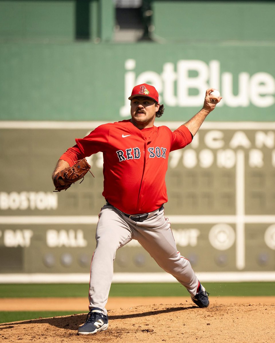 matthewcrory's tweet image. Looks like Connelly Early will be breaking camp with the team, 

Red Sox have optioned Zack Kelly, Payton Tolle and Tyler Uberstine per @SmittyOnMLB