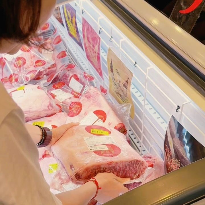 badgallbree's tweet photo. 每次品尝烤串都如同欢庆时刻，那酥脆诱人的滋味令人欲罢不能。 https://t.co/rZrnUyvpI3