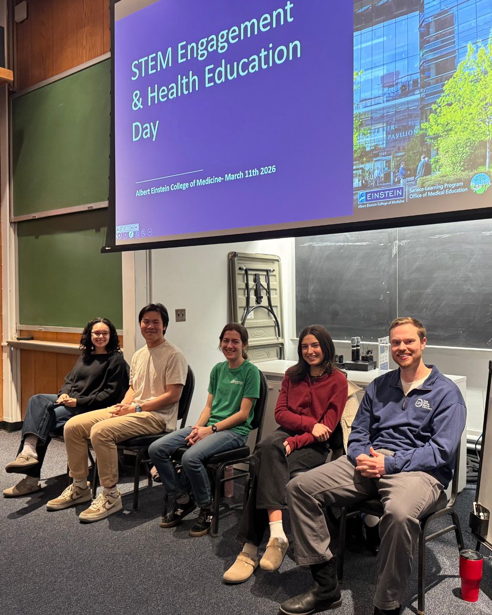 EinsteinMed's tweet image. Inspiring the next generation of healthcare leaders 🔬
Einstein hosted 80 high school students from the Bronx &amp;amp; Manhattan for a STEM &amp;amp; Health Education Day—featuring mentoring, student panels, and hands-on learning led by medical students. #STEMEducation #FutureDoctors