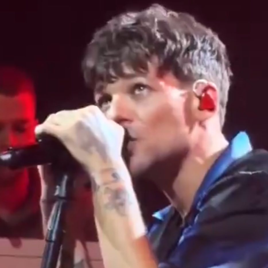 Ale𐙚🪩໑̣ ❀ tweet media