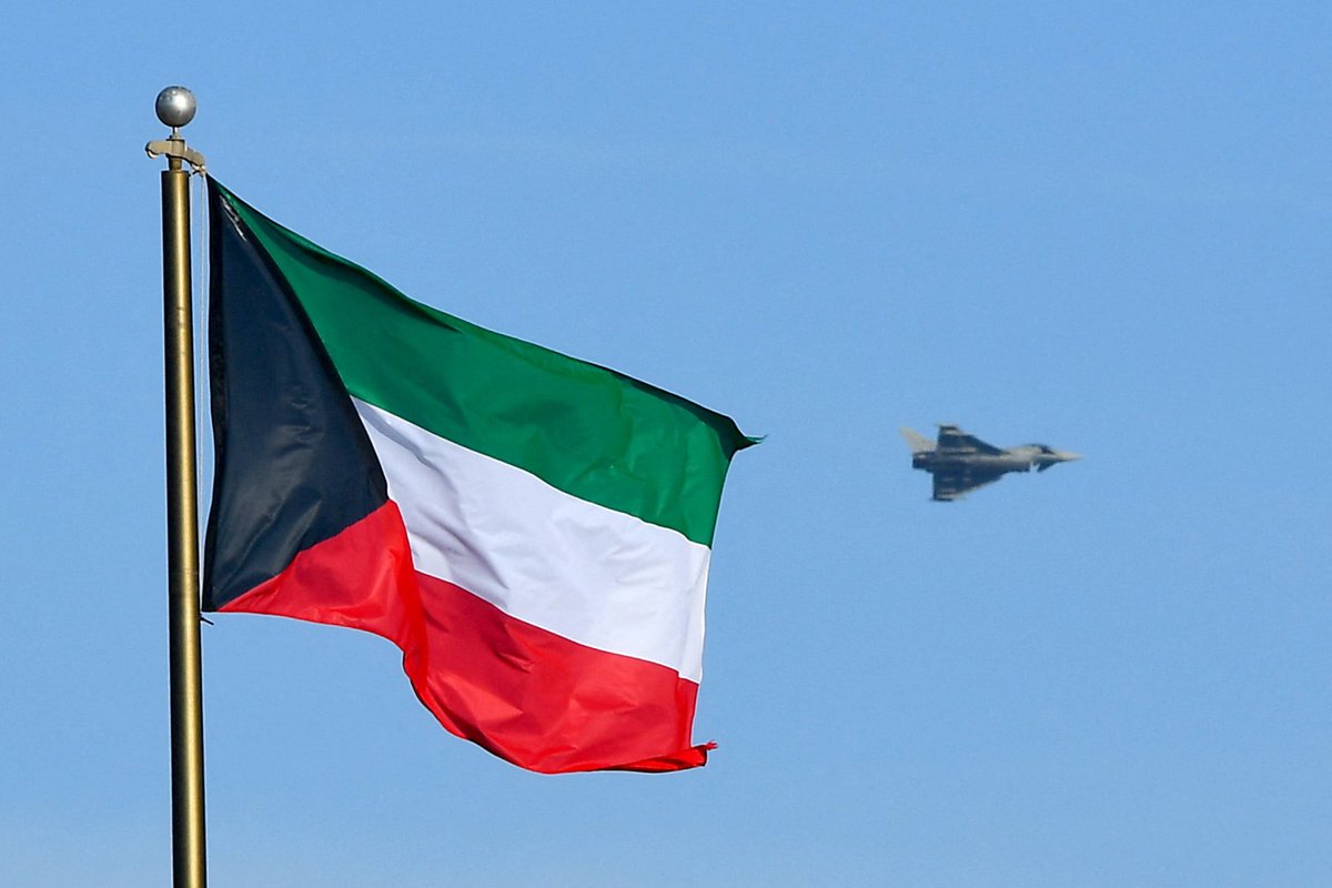 falarbash's tweet photo. الموت واحد والرب واحد 

الله ثم الوطن والأمير 

ارواحنا و ارواح عيالنا فداء لهذا الوطن 

عسى ربي يحمينا ويحرسنا من شر الاشرار وكيد الفجار. https://t.co/gZhuBkPRT9