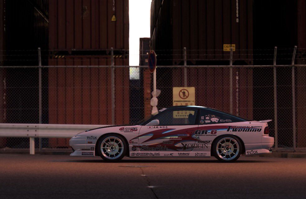 ak1ran_1208's tweet image. 今日で1年
#TRASH