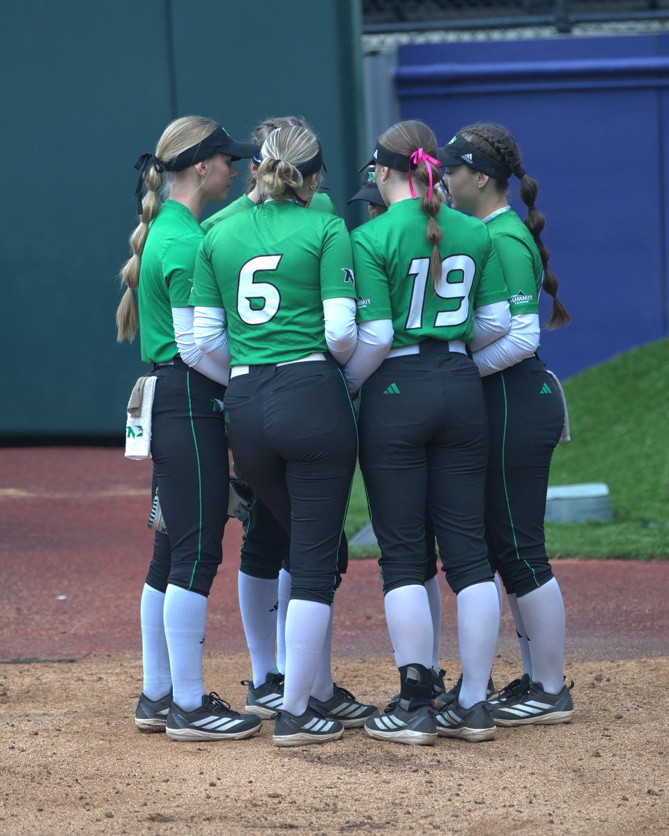 UNDsoftball's tweet photo. It took us 31 games to reach 20 wins this season, the fastest to that mark in program history 📈

#UNDproud | #LGH https://t.co/iT6FSIrZEe