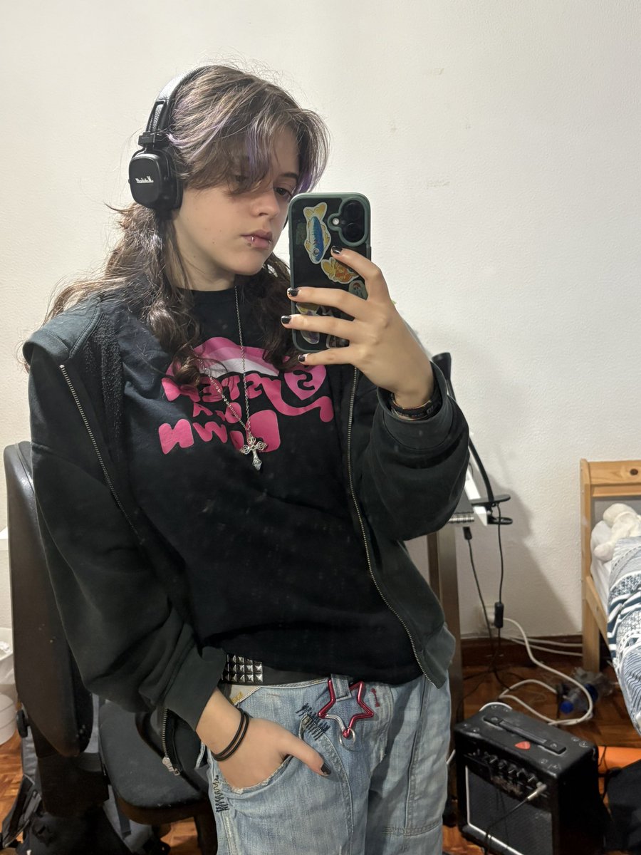 eden ꩜ tweet media