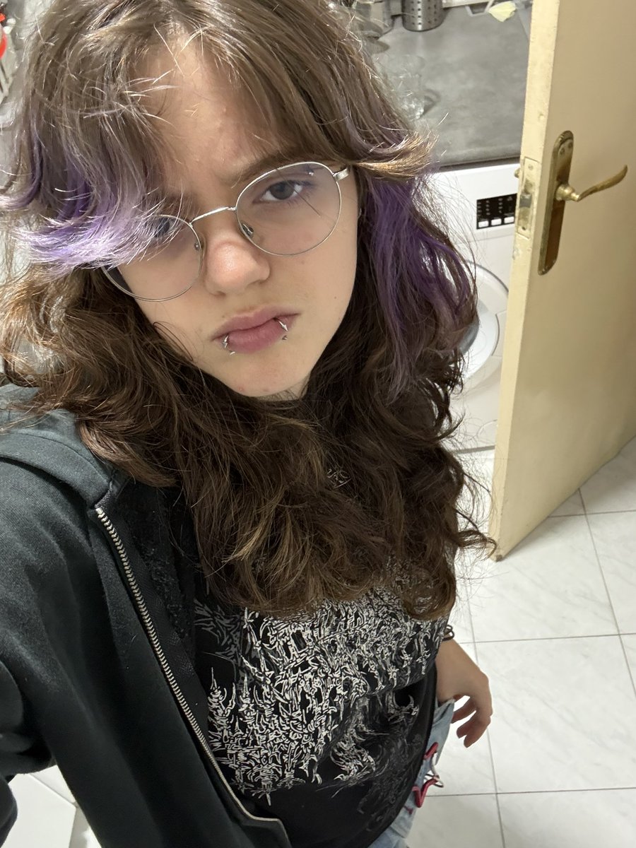 eden ꩜ tweet media