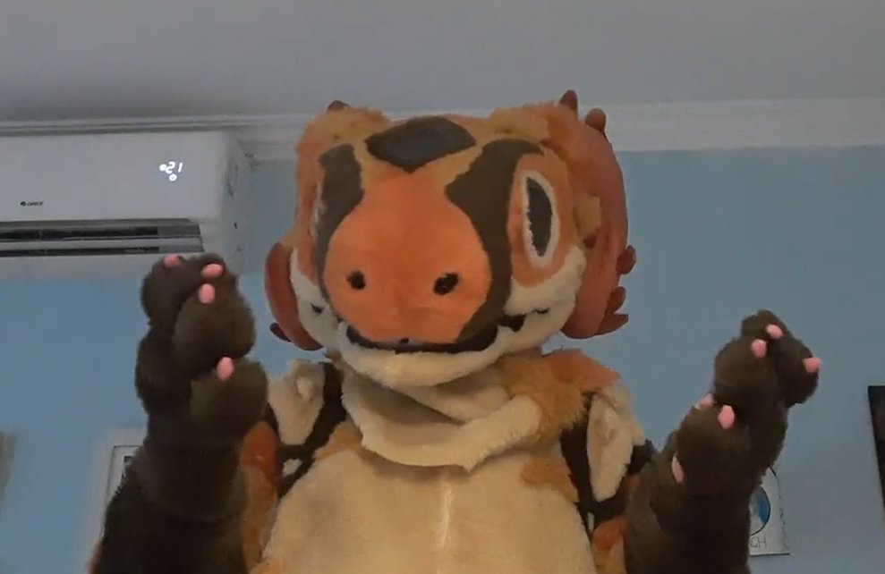 Boar 🦠🧫 🔜 BFF2026 tweet media