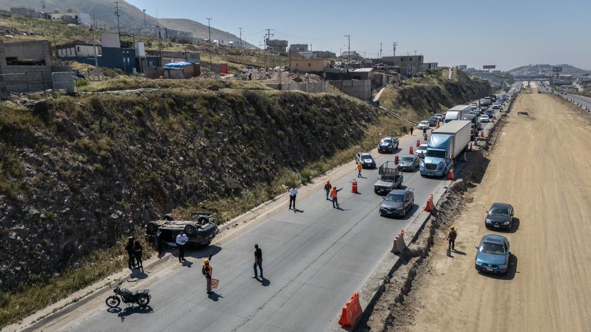 Buzo Caperuzo tweet media