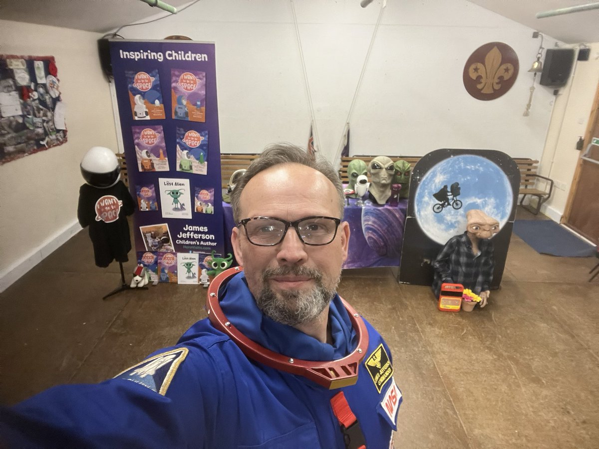 I want to go to space tweet media