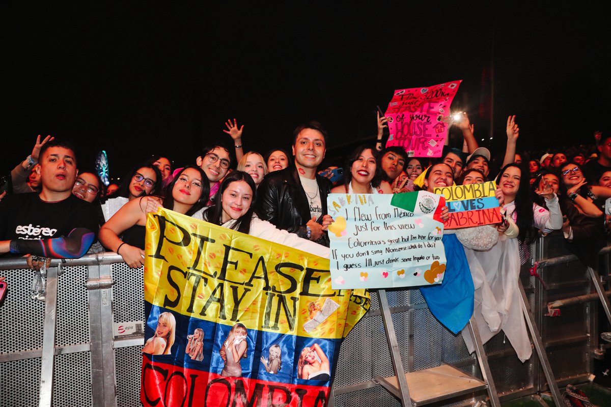 Team Sabrina 🐾 tweet media