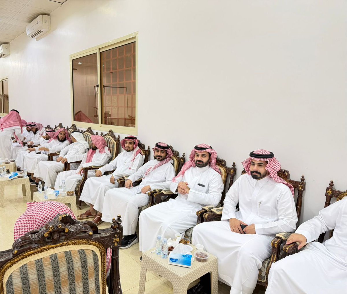 أسرة آل معتق tweet media