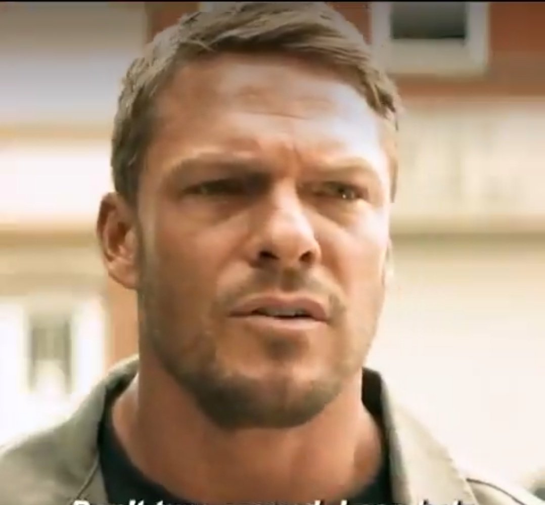 Yaestoyllegando tweet media