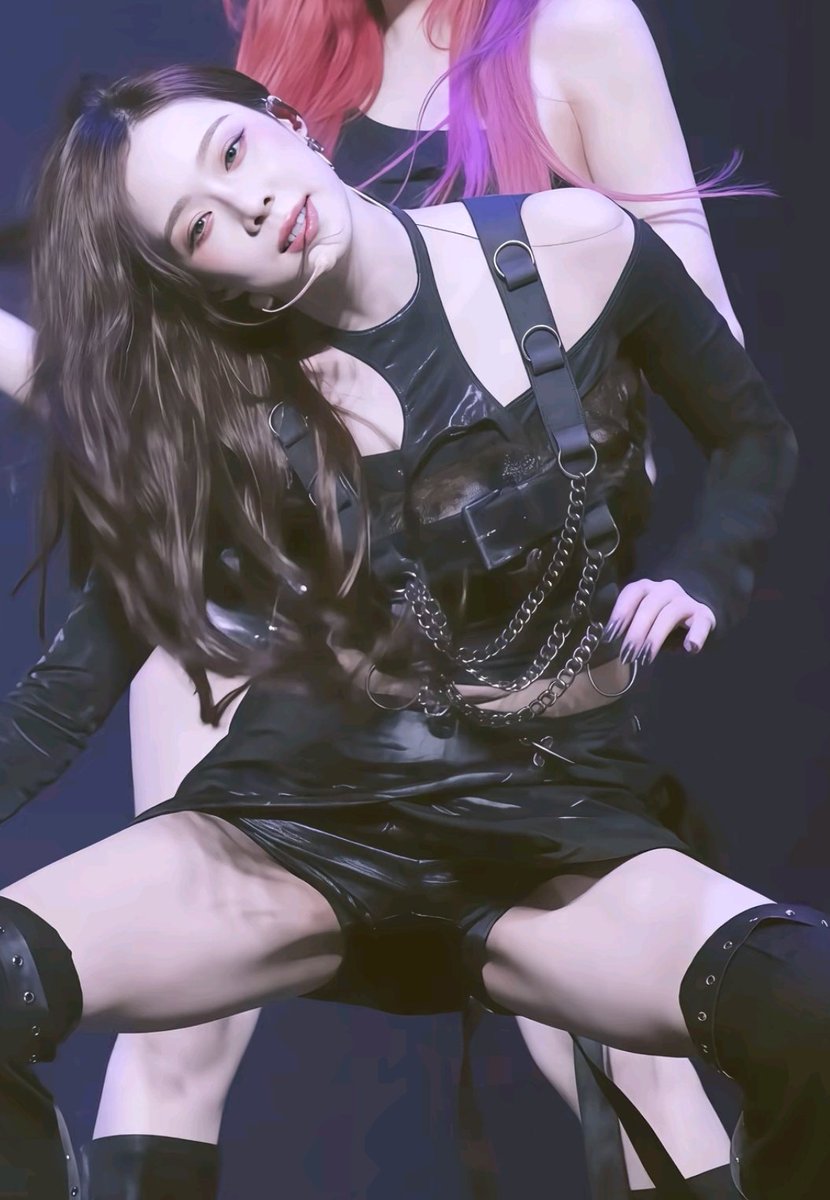 ​P. Gallery tweet media