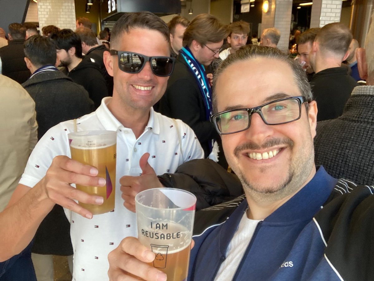 MartinMPotter's tweet photo. A good day out to see @SpursOfficial, apart from the football that is. Despite the fans getting behind the team and creating a great atmosphere, the result was bitterly disappointing. If things don't change fast we are going down! 😢 https://t.co/A17QgDSDu3