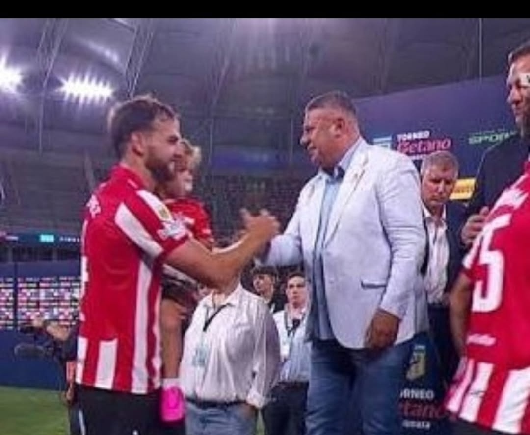 Marco gaston tweet media