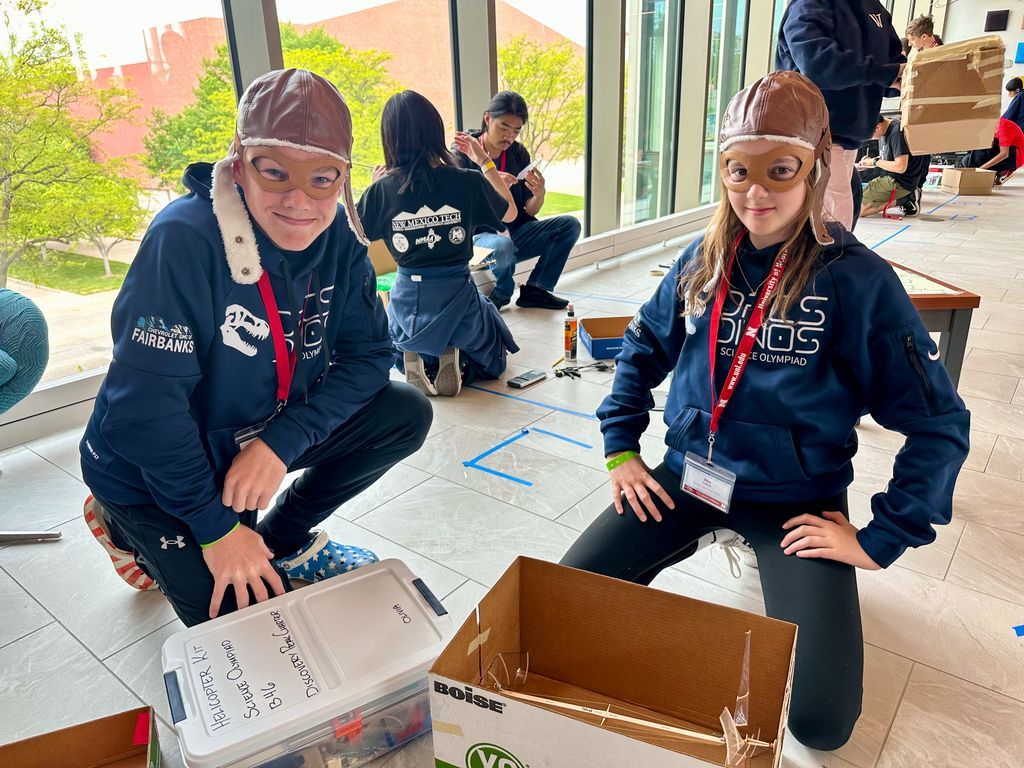 alaskaepscor's tweet image. We're gearing up for our fourth year hosting the annual statewide Alaska #ScienceOlympiad Division B at the University of Alaska Fairbanks! 🚁 
Middle school teams compete and show off skills in science, technology, engineering, and math Friday, March 27! buff.ly/XnVug8a