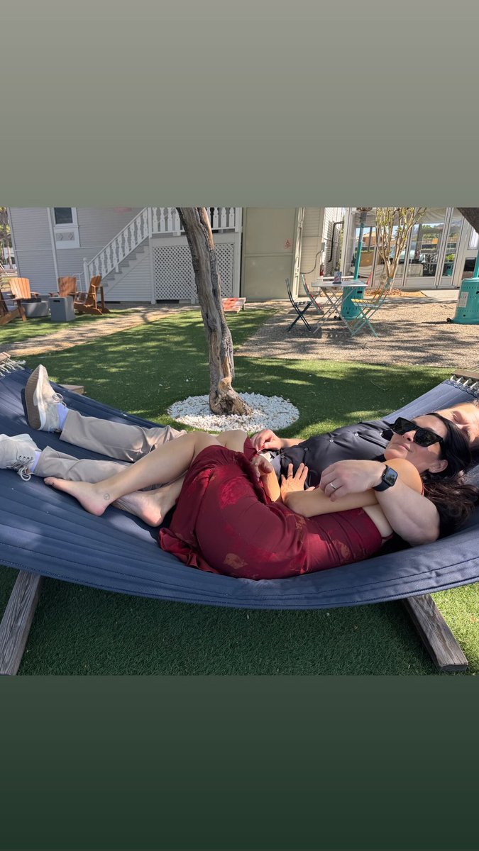 ☆𝓓𝓸 𝐌𝐨𝐫𝐞 𝓕𝓮𝓪𝓻 𝐋𝐞𝐬𝐬☆ {Parody} tweet media