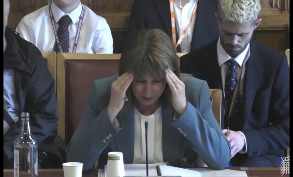 Robert Largan tweet media