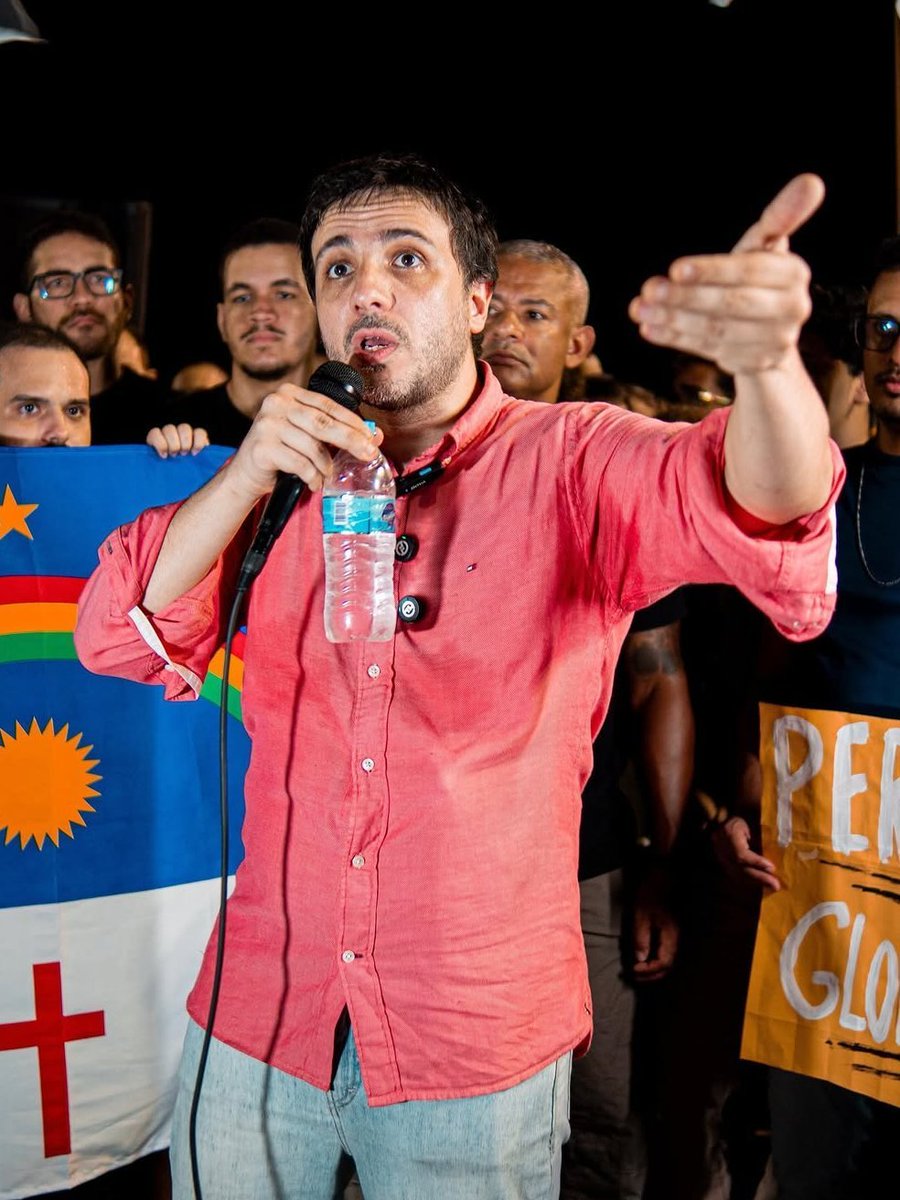 République tweet media