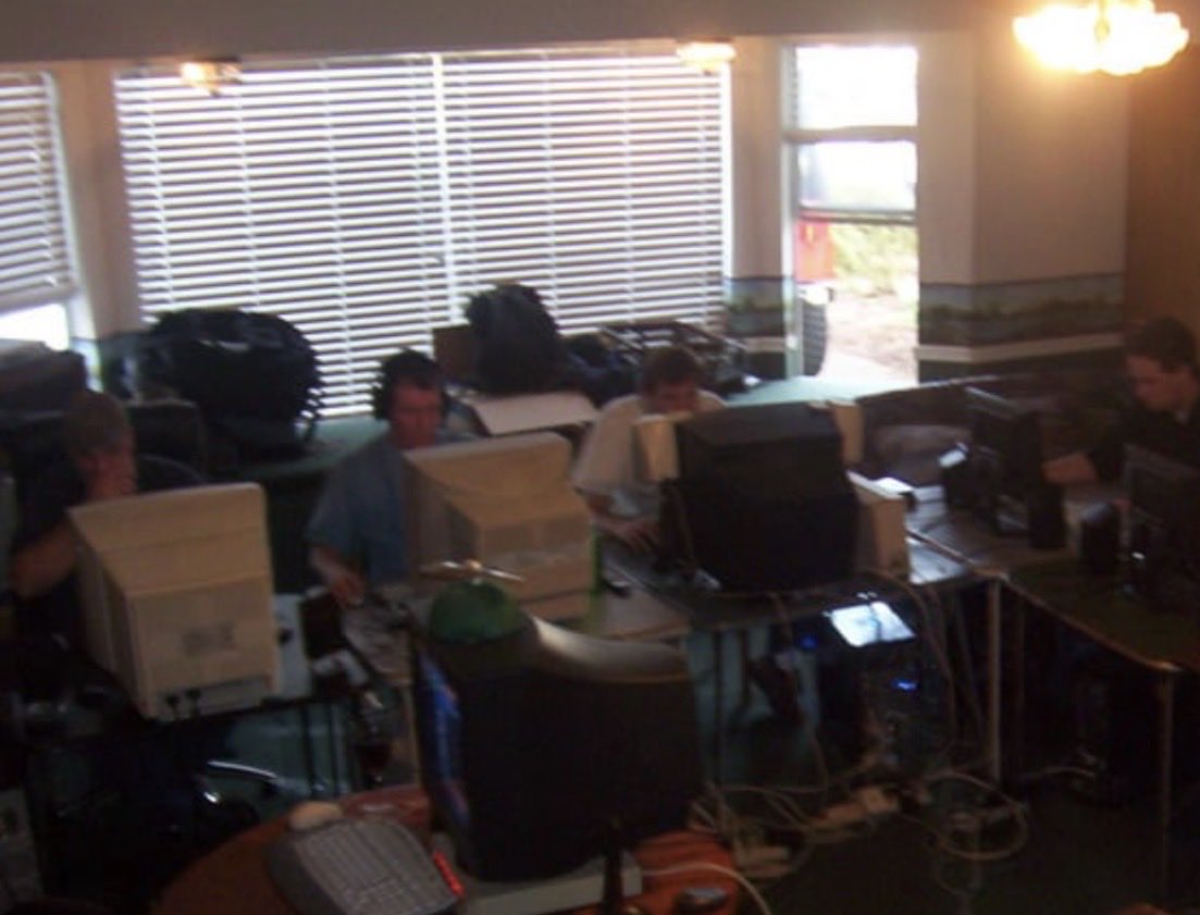 biffbaxter's tweet photo. @dhh 100% used to host LAN parties back in the late 90s and could fit a dozen sweaty dudes in my man cave with giant CRTs and even their own chairs. I supplied the LAN, tables, internet and food…all-nighters! https://t.co/q1AtUbXfrv