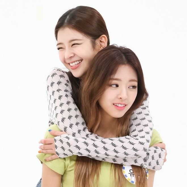 🍯🍓🍰 tweet media