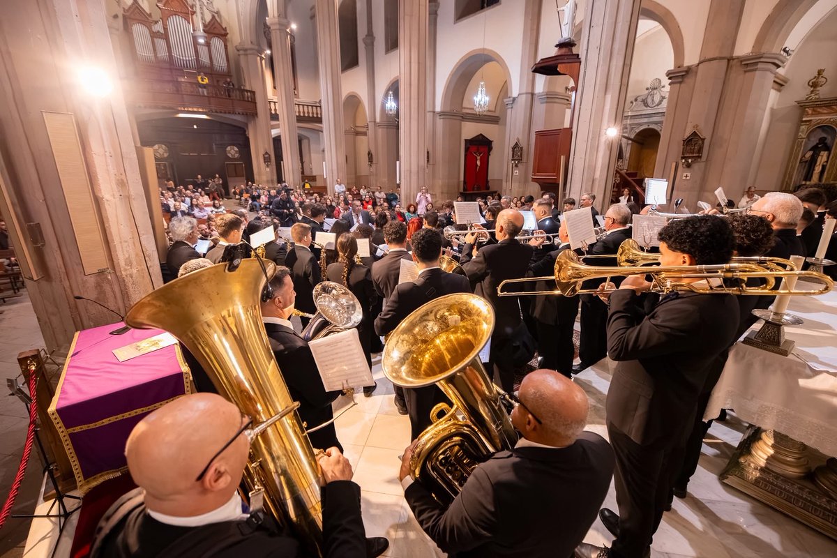 Canarias_Vive's tweet image. #SemanaSanta2026|| La Semana Santa de Gáldar arranca con un Pregón emotivo marcado por la fe y la solidaridad salesiana.
 facebook.com/share/p/1EQPHE…
#SemanaSantaGáldar #Gáldar #GranCanaria #CanariasVive