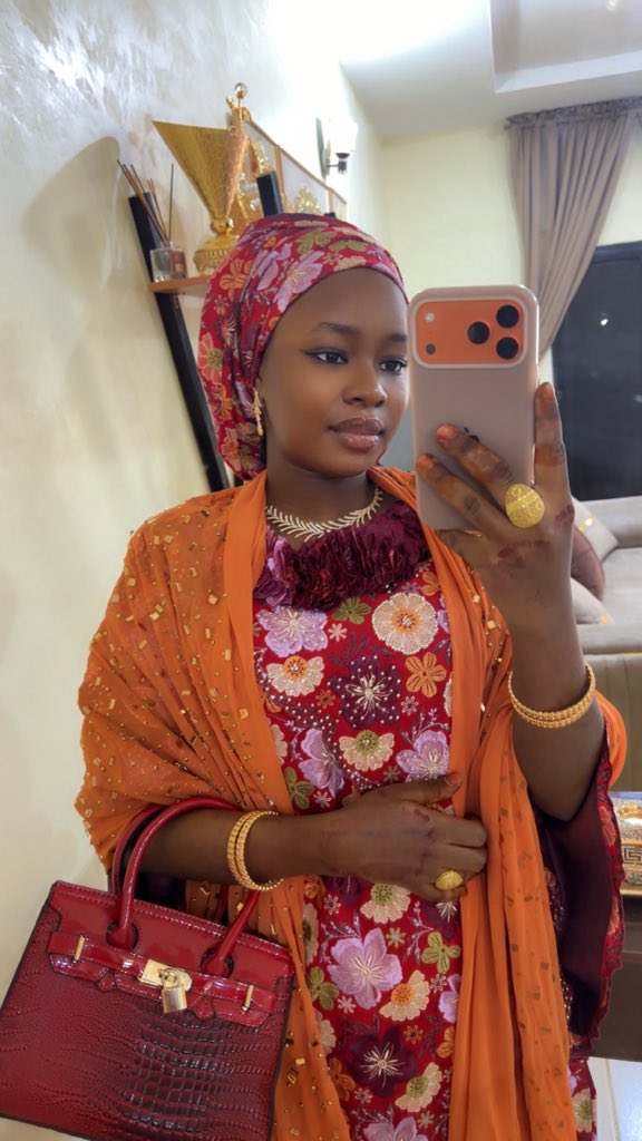 LM10🤍 tweet media