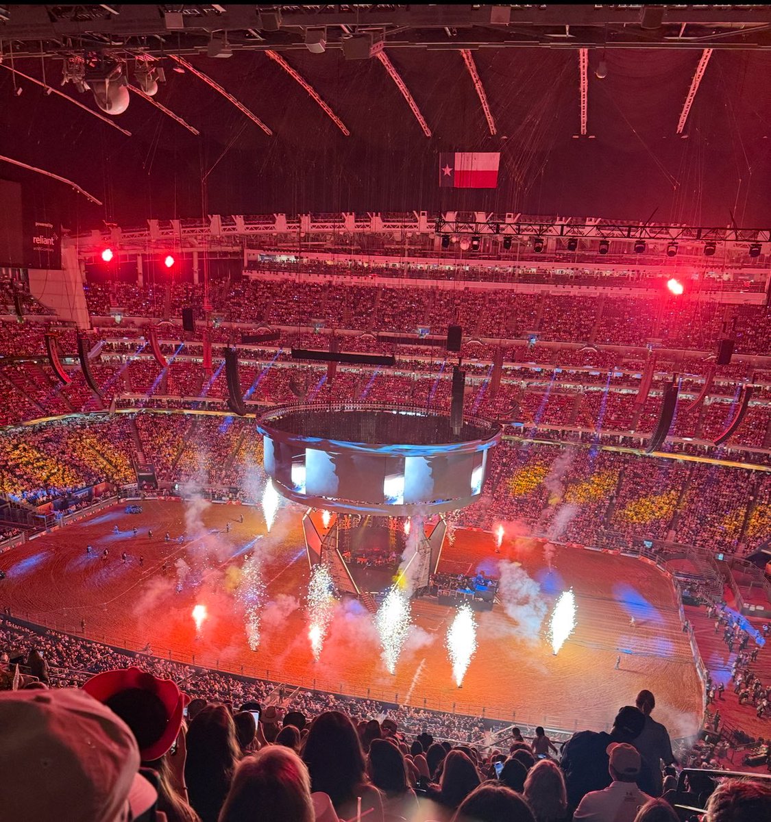 adit 🏳️‍🌈 tweet media