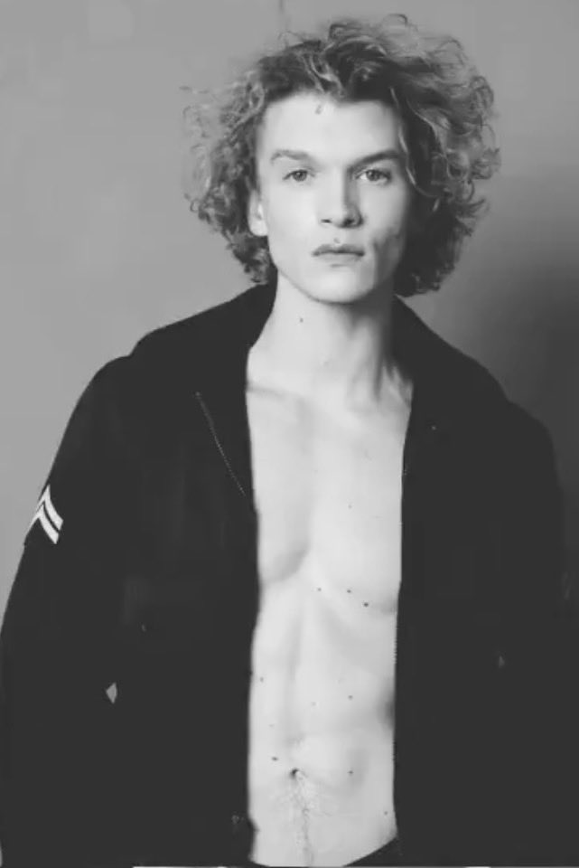 ChelsMarie tweet media