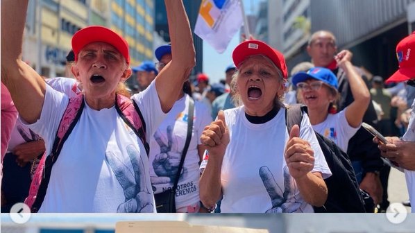 Thierry Deronne tweet media