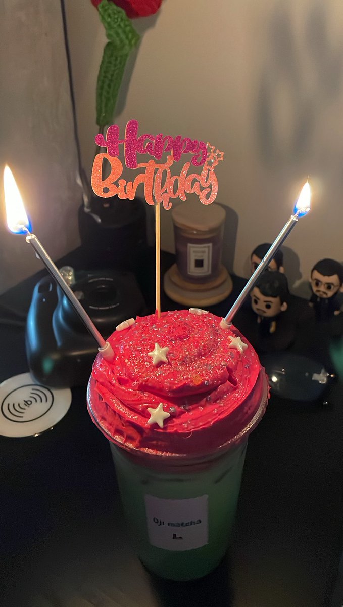 ᖭི༏ᖫྀ tweet media