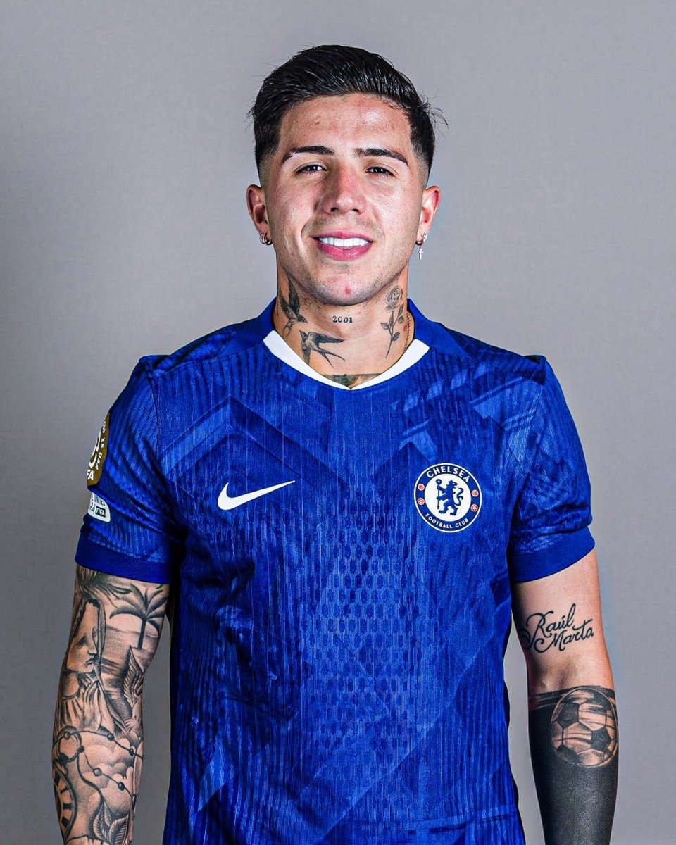 عمرو tweet media