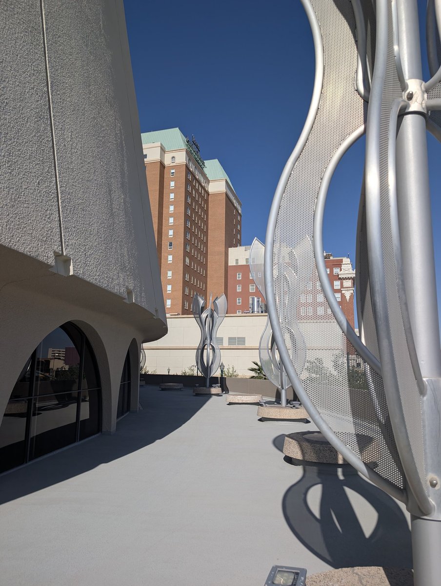 Johnny 🇬🇷🇺🇦🎹 tweet media