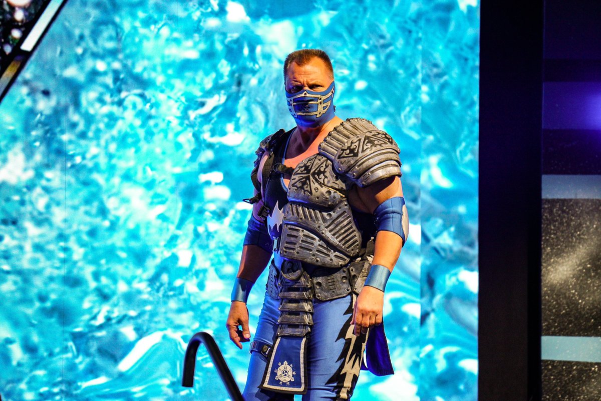 1FWrestling's tweet photo. Incredible picture of the legendary @iamglacier showing up to help his former students The Frat House as The Verdict tried to cheat while the ref was knocked out!

#1FW #AEW #ROH #WCW https://t.co/C8DNjiAPoF
