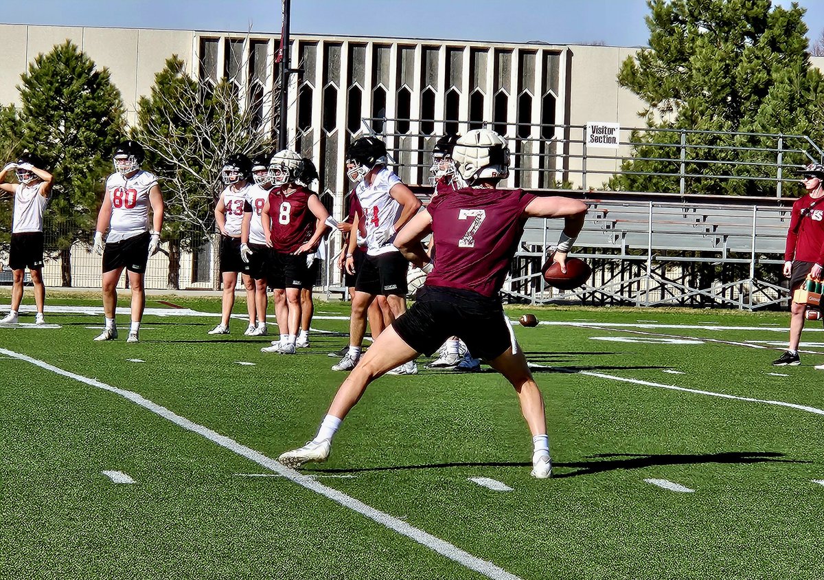 Dave Collins tweet media