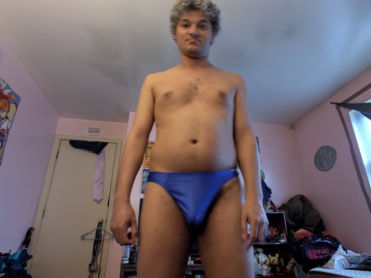 Monkeyking1885's tweet photo. First time wearing a thong 
Thoughts https://t.co/HkkZUpGsuL
