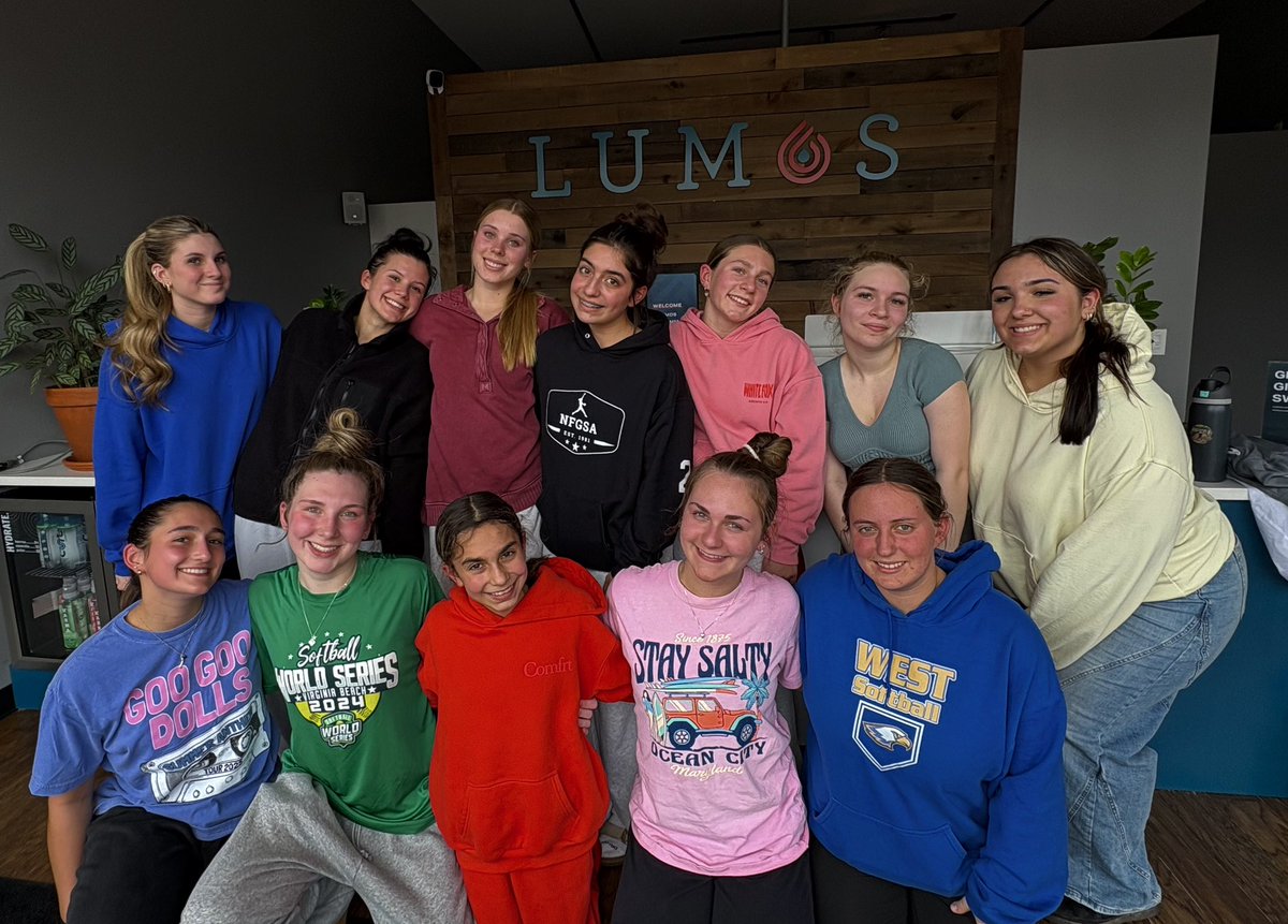 West Seneca West Softball tweet media