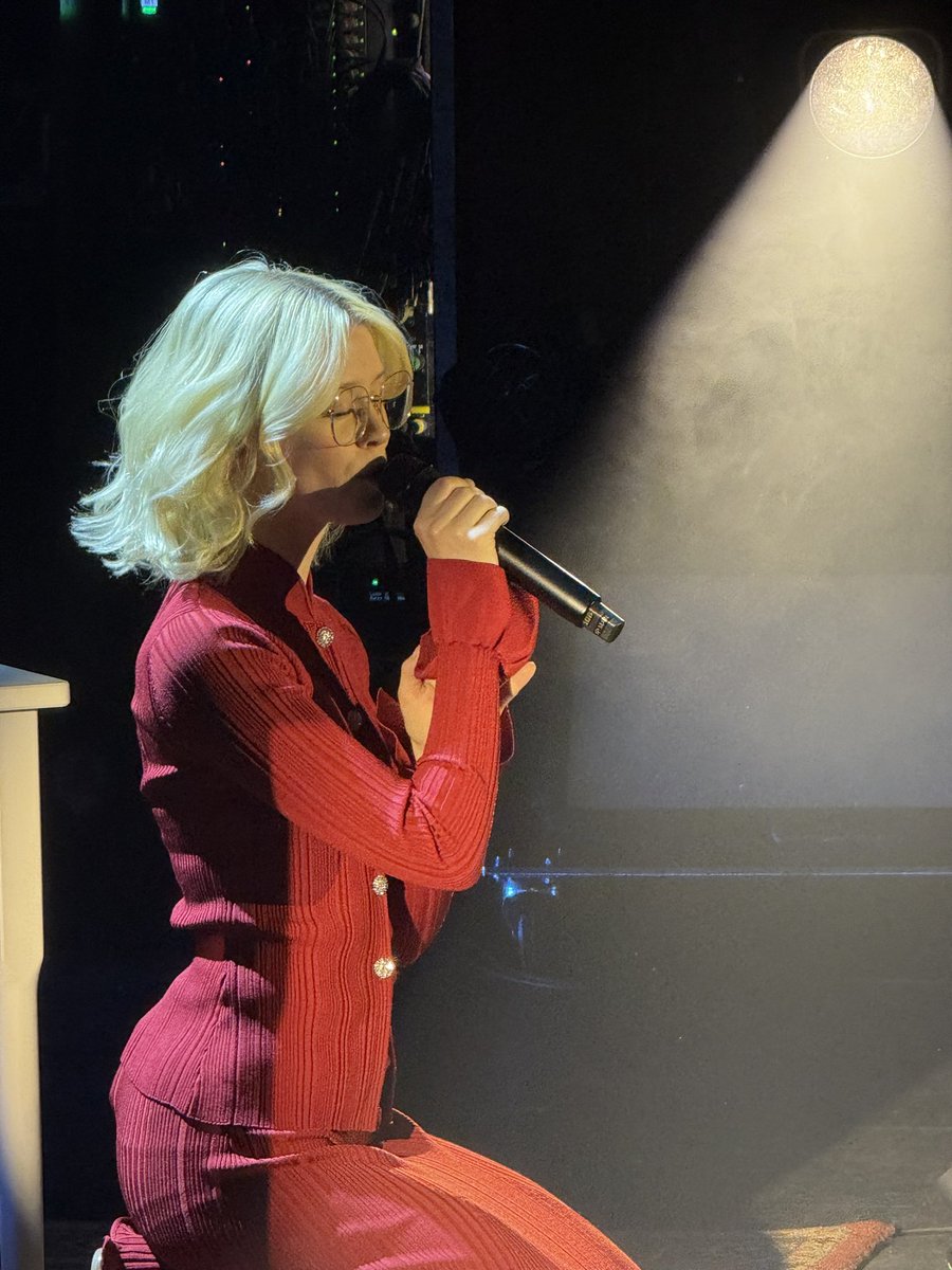 Maisie Peters France 🇫🇷🌱 tweet media