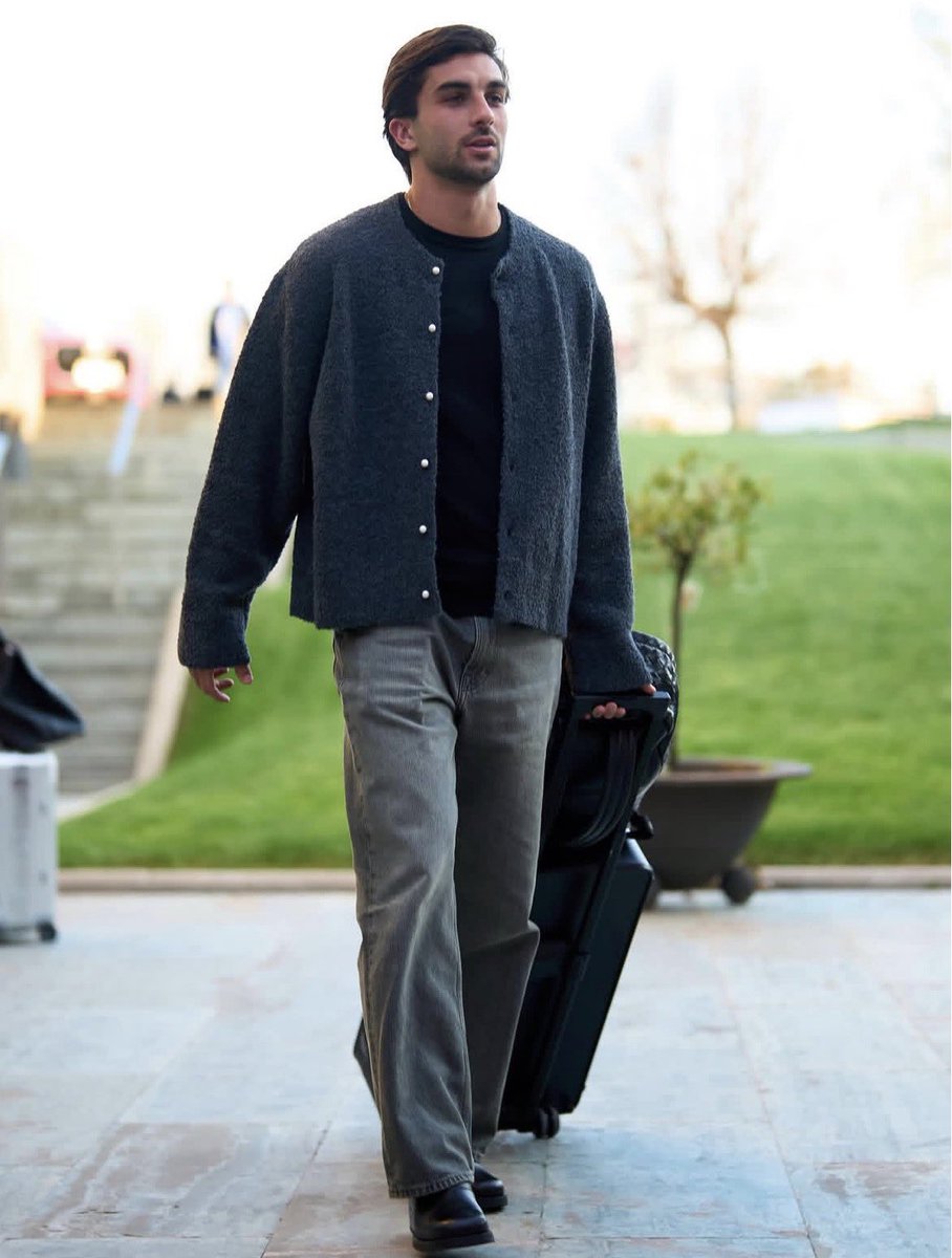 عبدالمحسن. tweet media