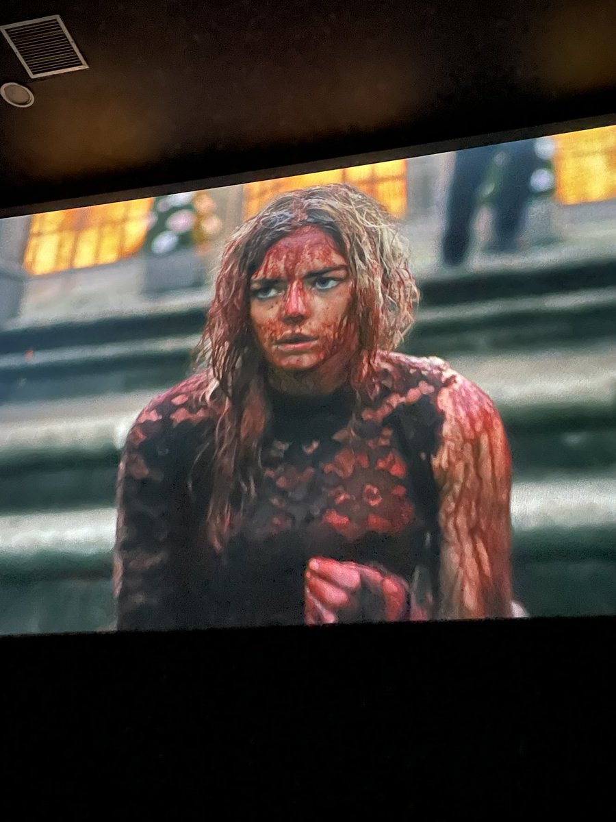 Its Always Yoozen ☀️ tweet media