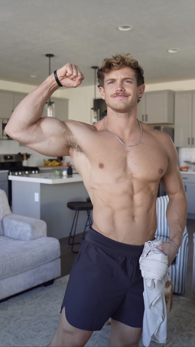 hot dudes tweet media