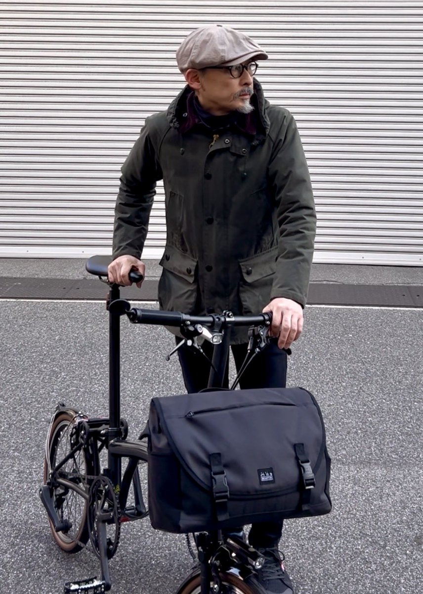 hiro_osanpo's tweet photo. 老人とバブアーとブロンプトン😊今日も皆さんご安全に！
#Barbour #Brompton https://t.co/NbKh6jgZYm