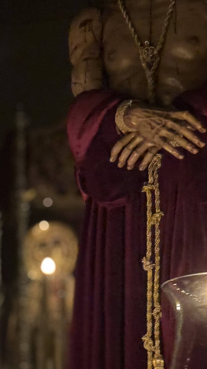 carloos.rey tweet media