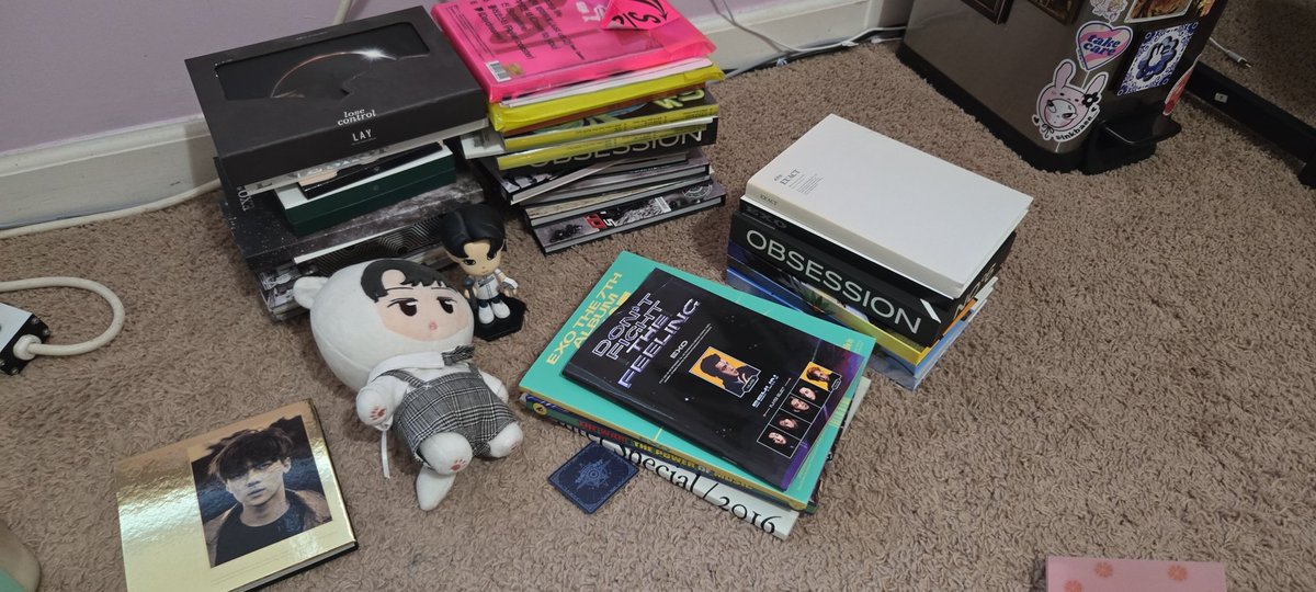 kjiszn's tweet photo. [WTS] EXO albums and photocards
Not sure if theres anyone still active on this account but I'm getting ride of most of my EXO stuff on mercari. Have a look! Or message me if you want any album specifically I probably have it lol. Link below https://t.co/Q9fhStXr0I