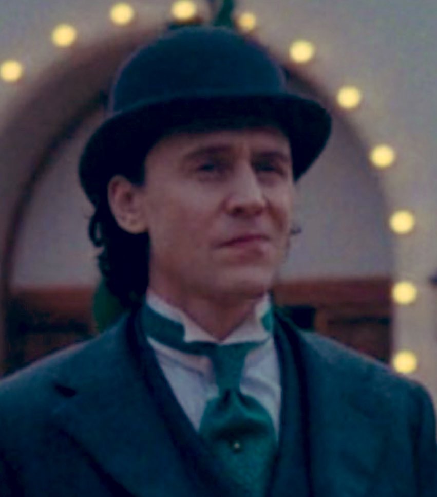 chia ❥⋆˚｡⋆౨ৎ˚saw Tom !♡ tweet media