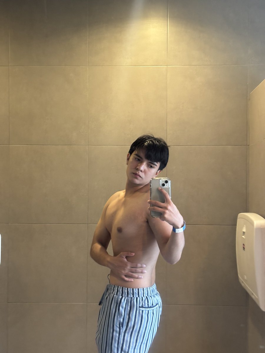 Geza Kenini 🪩 tweet media